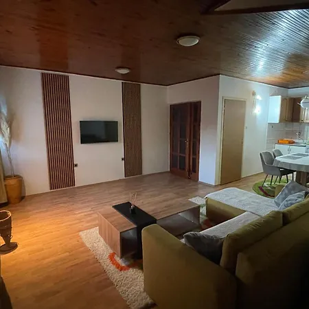 View Apartman *